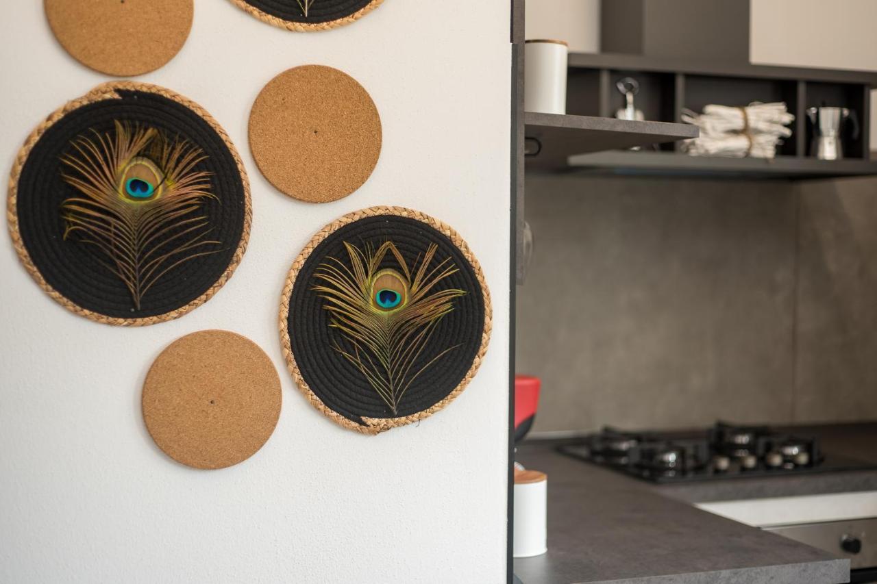 Obsidian -Centro- Wifi + Free Parking Apartment Ravenna Exterior photo
